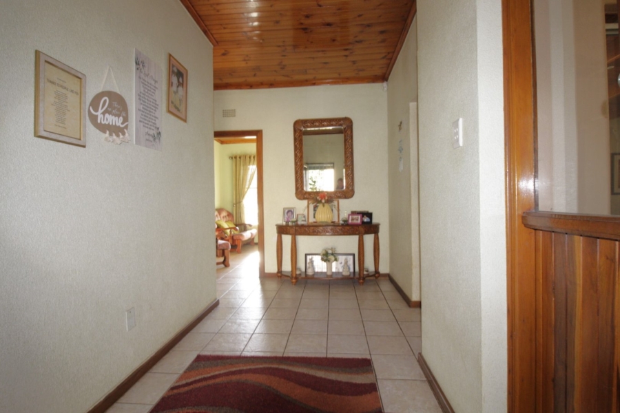 4 Bedroom Property for Sale in C Place Eastern Cape